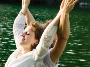 Partneryoga: FÜHREN UND FOLGEN | So, 07.01.18, 16-18 Uhr